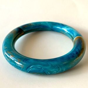 Vintage Marbled Lucite Bangle Bracelet